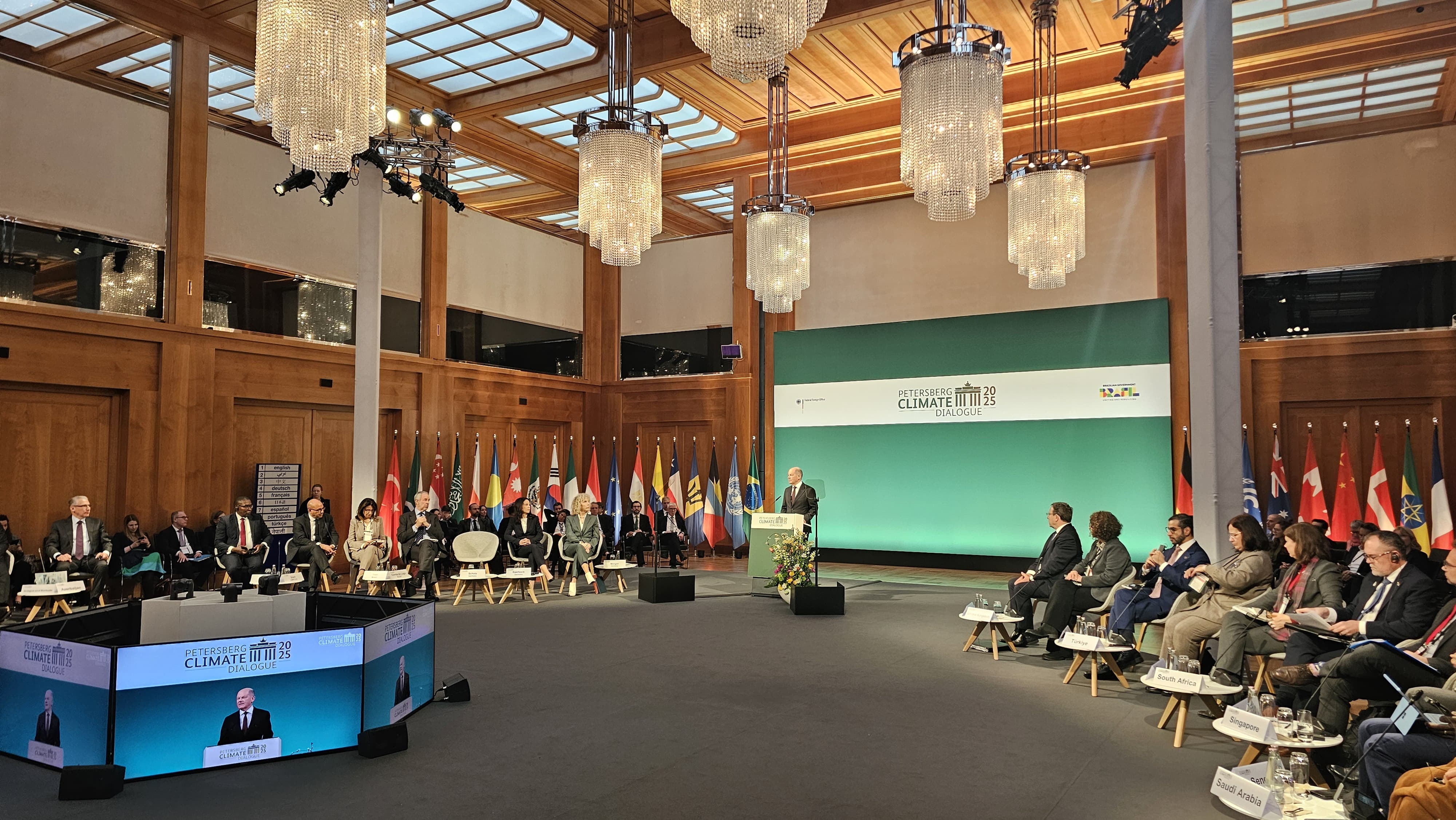 Deputy Minister of Environment, Urbanization, and Climate Change Varank and Director of Climate Change Hasar Attend the 16th Petersberg Climate Dialogue