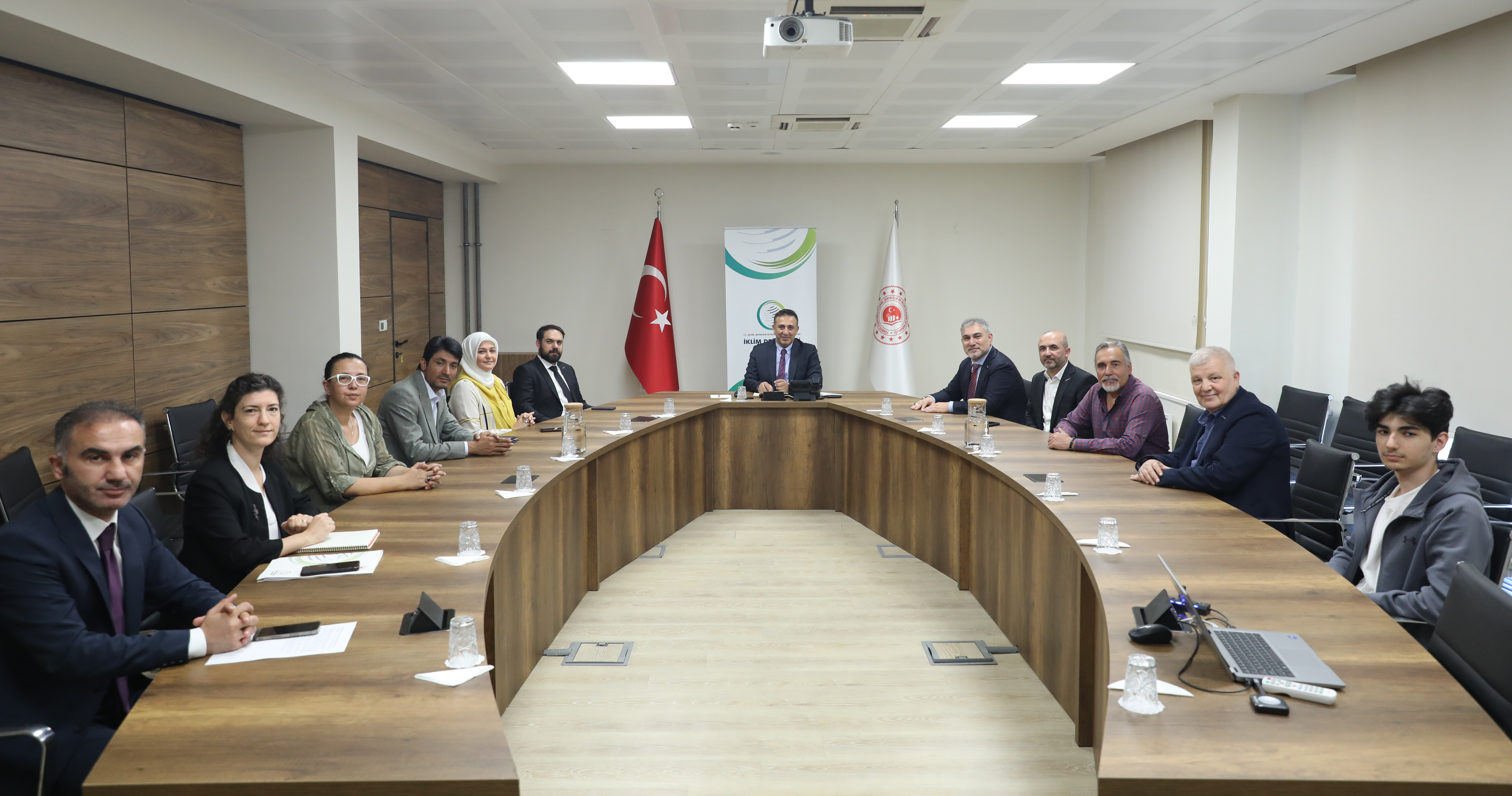 Director of Climate Change Hasar Meets with the MÜSİAD Energy Sector Board