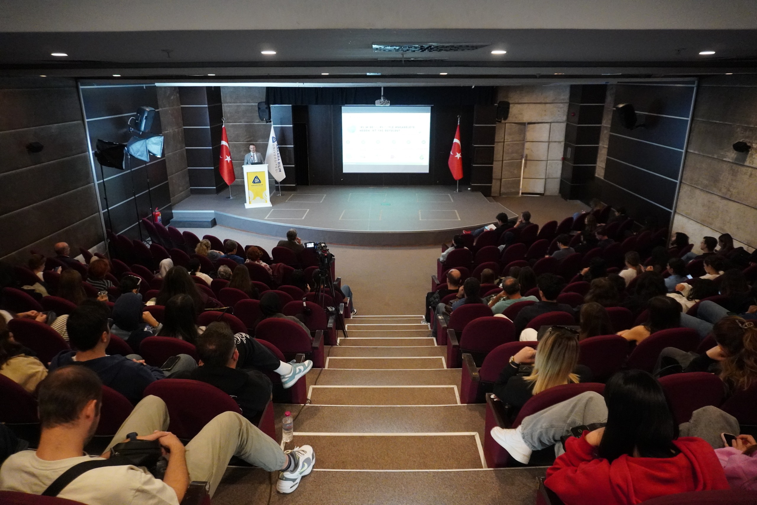 Directorate of Climate Change Delivers Training for Ankara Science University Students