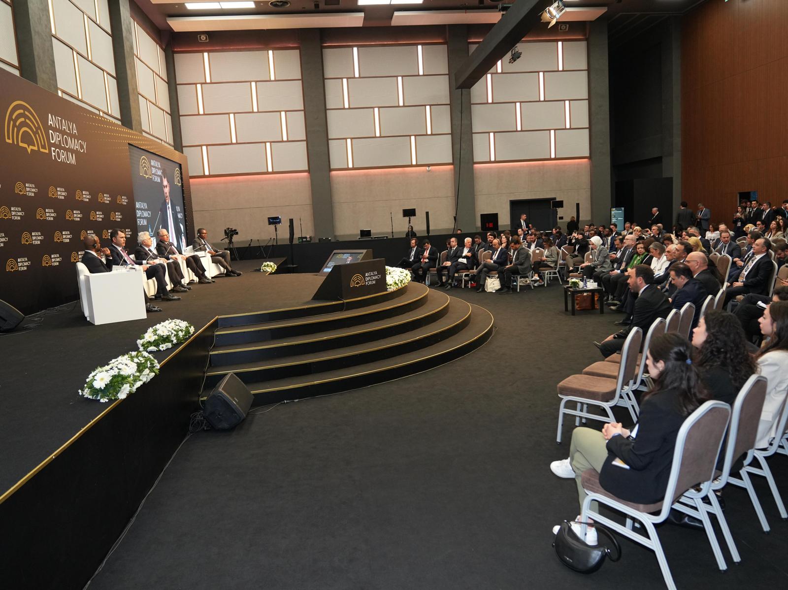 Minister of Environment, Urbanization, and Climate Change Kurum attends the Antalya Diplomacy Forum