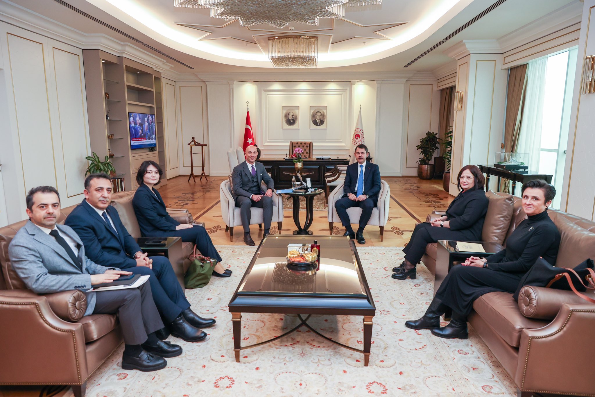 Minister of Environment, Urbanization, and Climate Change Murat Kurum Meets with UNICEF Türkiye Representative Marchi