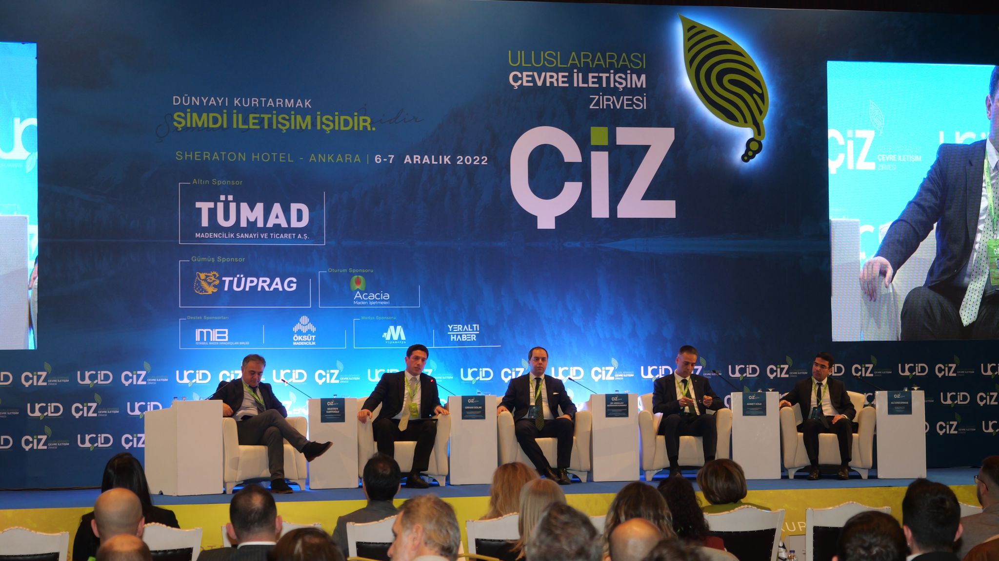 Başkanımız Orhan Solak Uluslararası Çevre ve İletişim Zirvesi’ne katıldı.