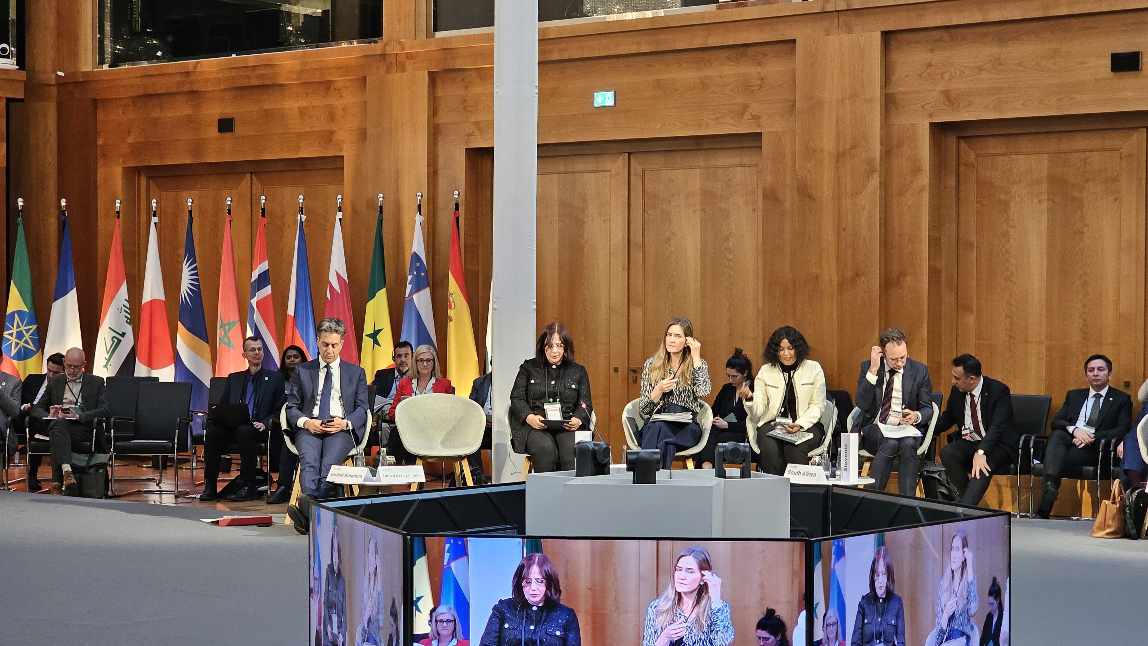 Çevre, Şehircilik ve İklim Değişikliği Bakan Yardımcısı Varank, Berlin’de temaslarını sürdürüyor