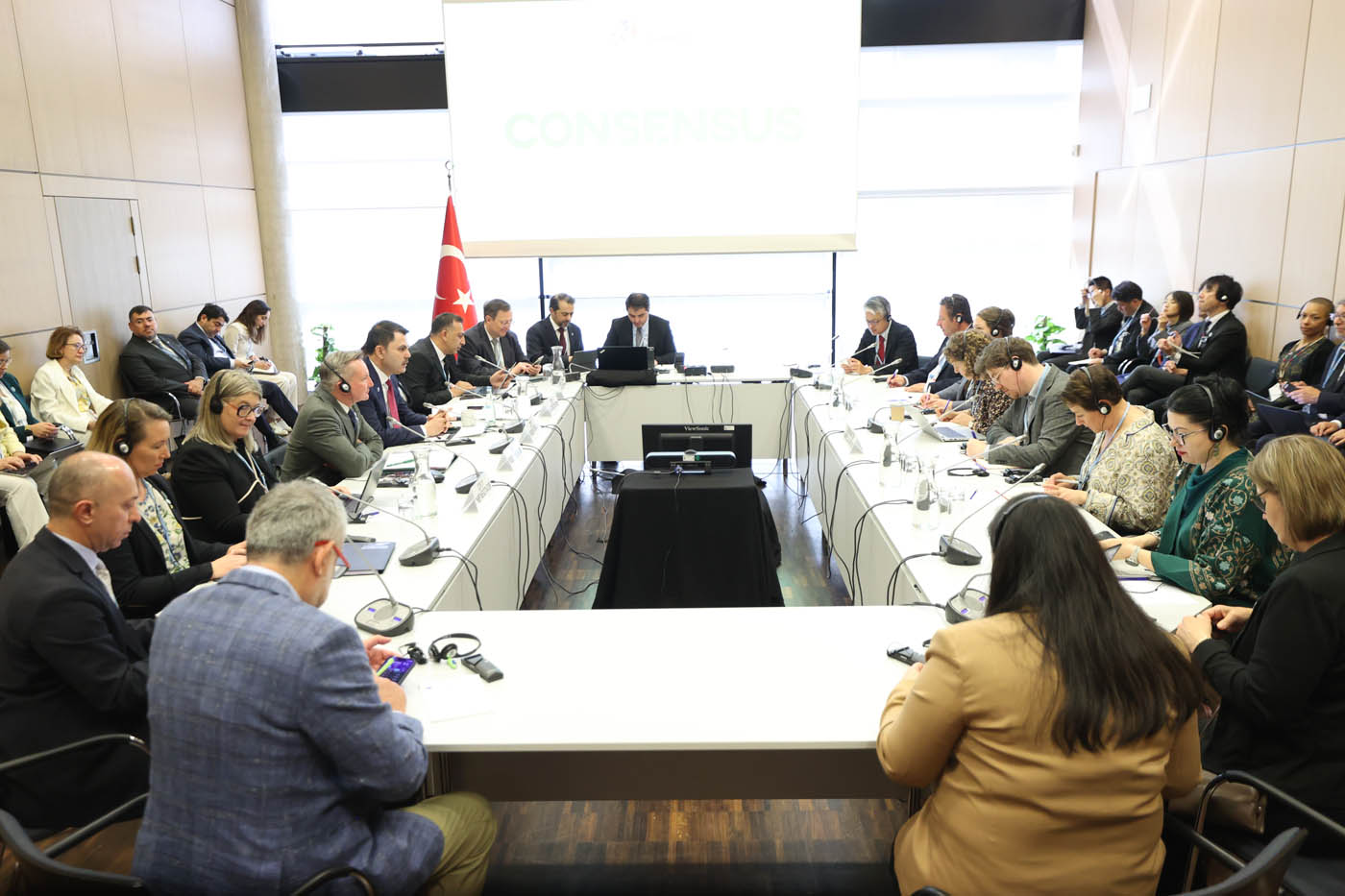 COP31 BAŞKANI KURUM, BONN’DA ‘COP31 EV SAHİBİ ÜLKE ANLAŞMASI’NI İMZALADI