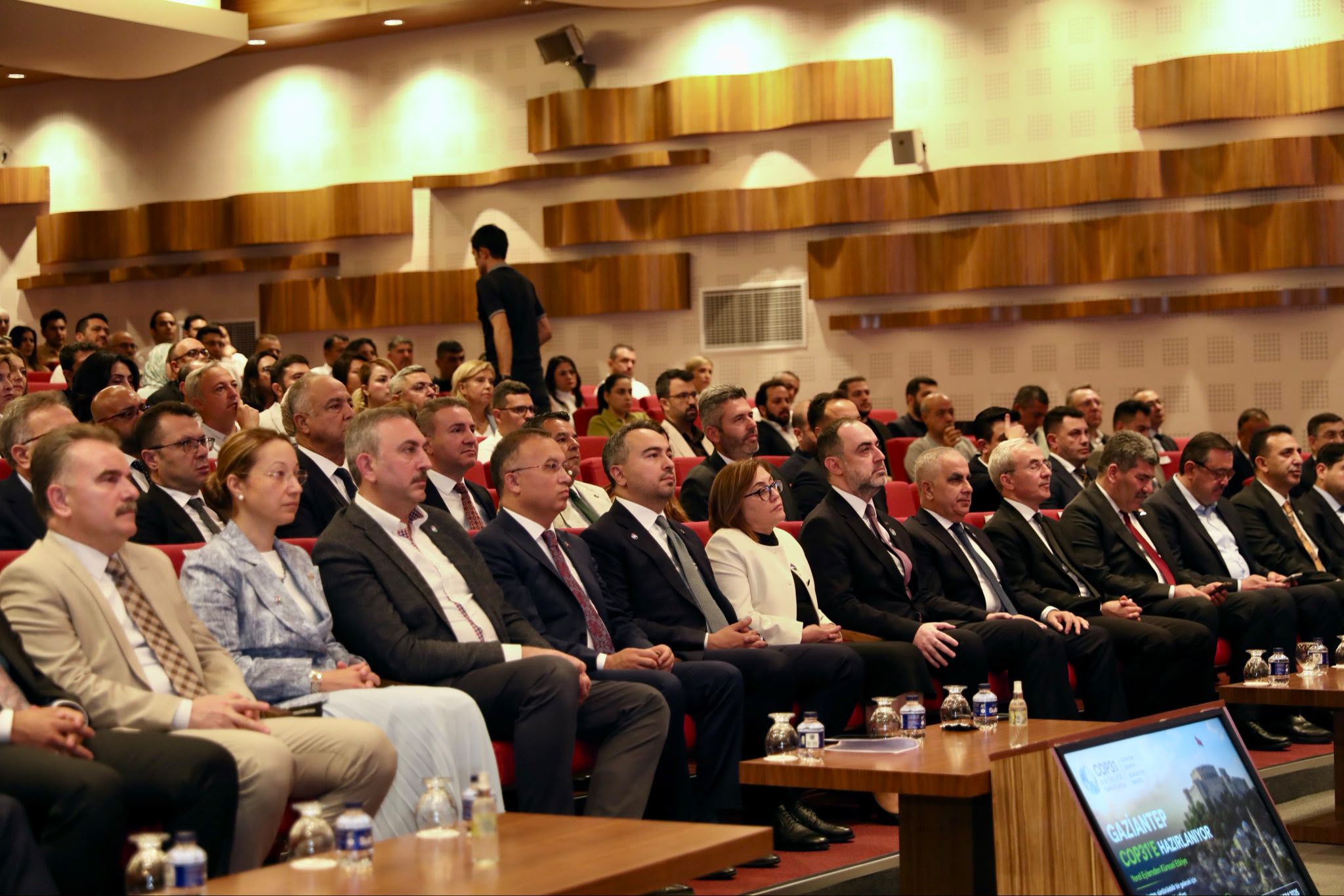 COP31 Türkiye Buluşmaları Gaziantep’te Gerçekleştirildi