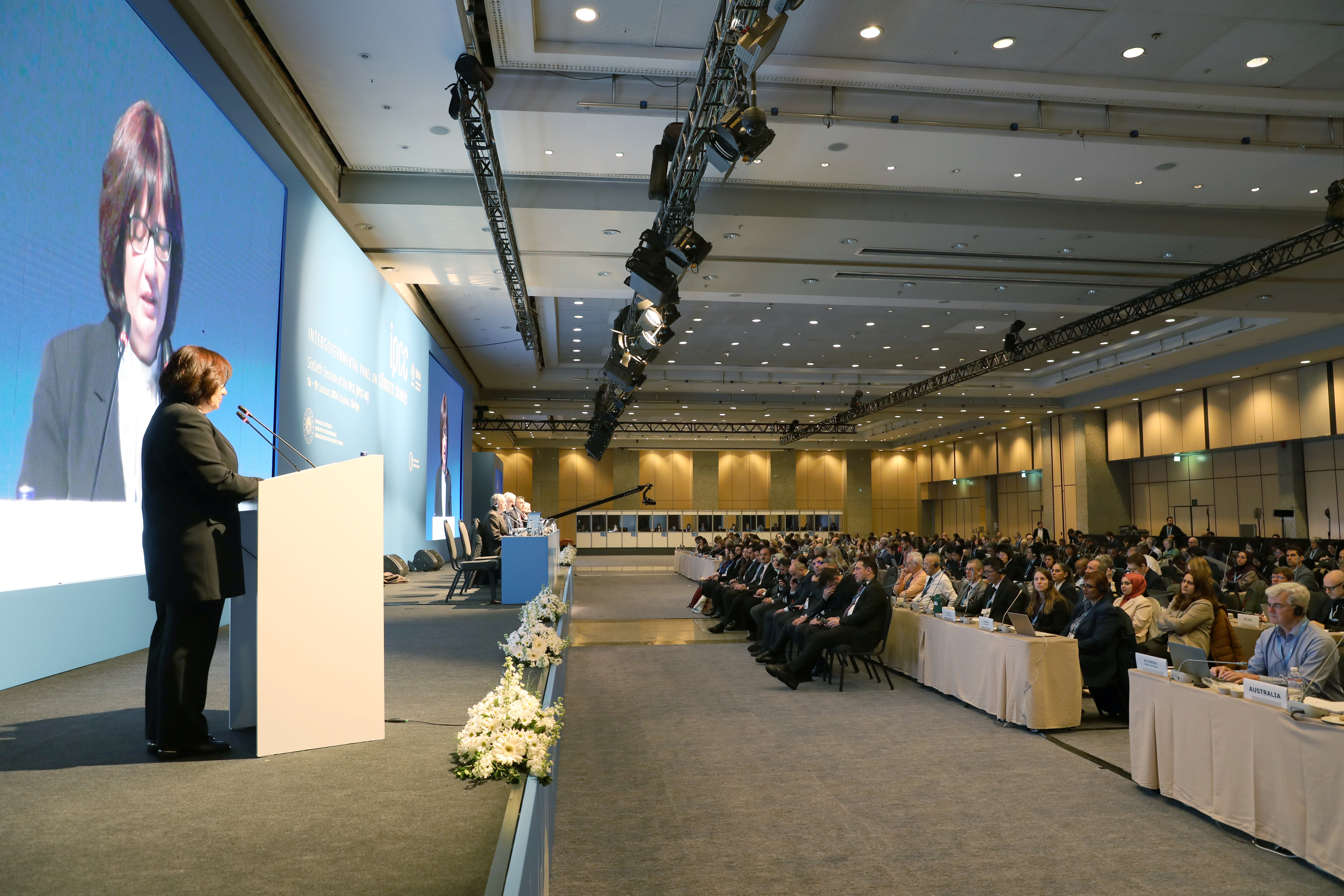 Hükûmetlerarası İklim Değişikliği Paneli'nin (IPCC) 60. Oturumu Türkiye’nin ev sahipliğinde 16-19 Ocak tarihleri arasında İstanbul’da gerçekleşiyor!