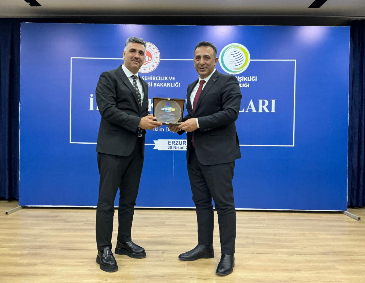 İklim Değişikliği Başkanı Hasar, ‘İklim Konuşmaları’ programında Erzurumlularla buluştu