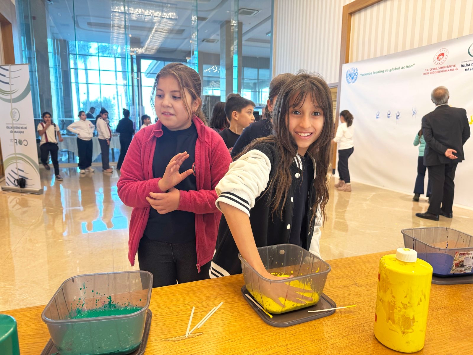 İklim Değişikliği Başkanlığı Hatay’da ‘Dünya Ozon Günü’nü kutladı