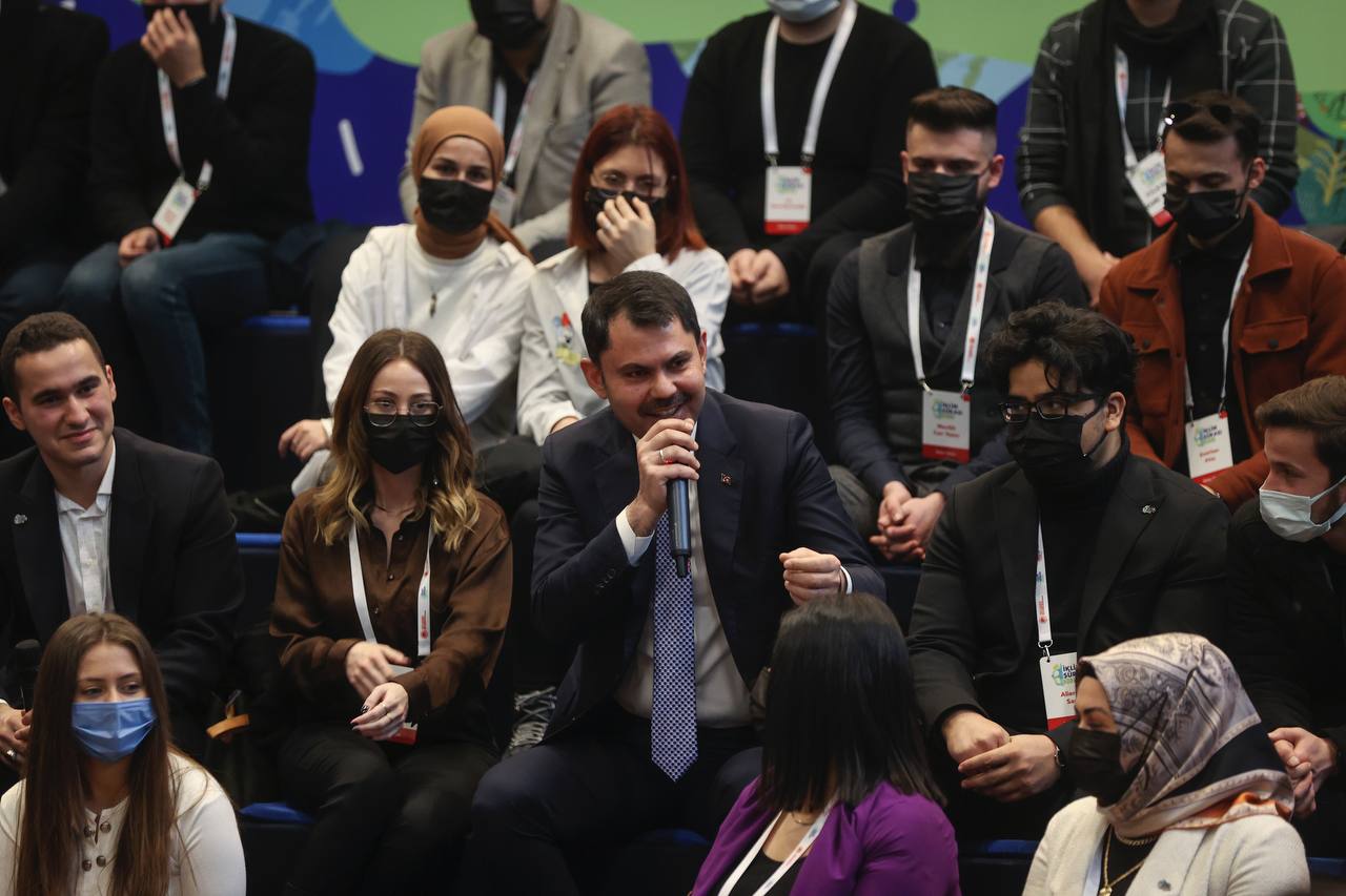 İklim Şurası “Gençlik Oturumu” ile başladı