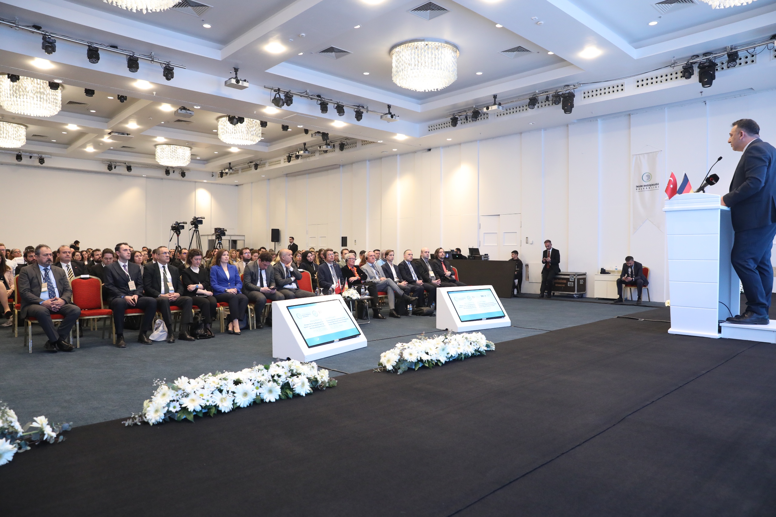 “İnsanoğlu ile tabiat arasında bir merhamet sözleşmesi var”