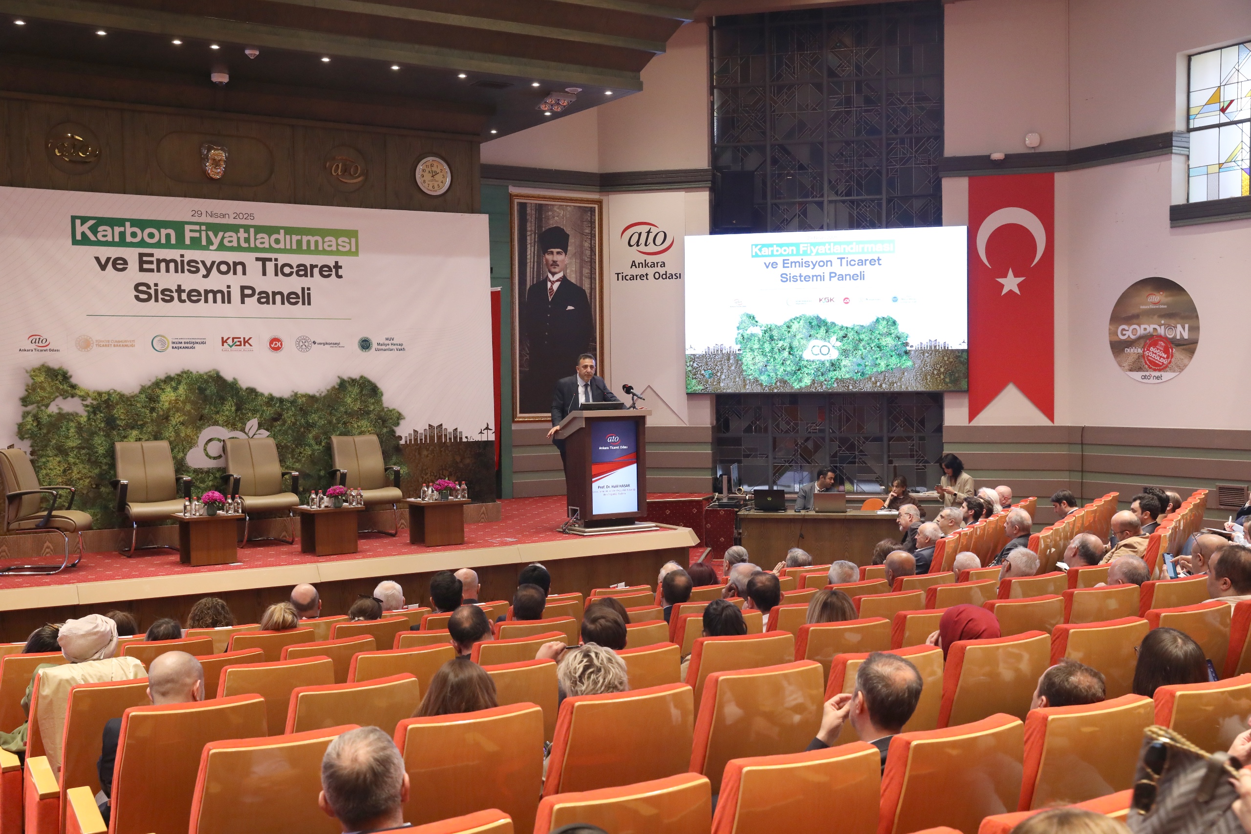 ‘Karbon Fiyatlandırması ve Emisyon Ticaret Sistemi Paneli’ Ankara’da gerçekleştirildi