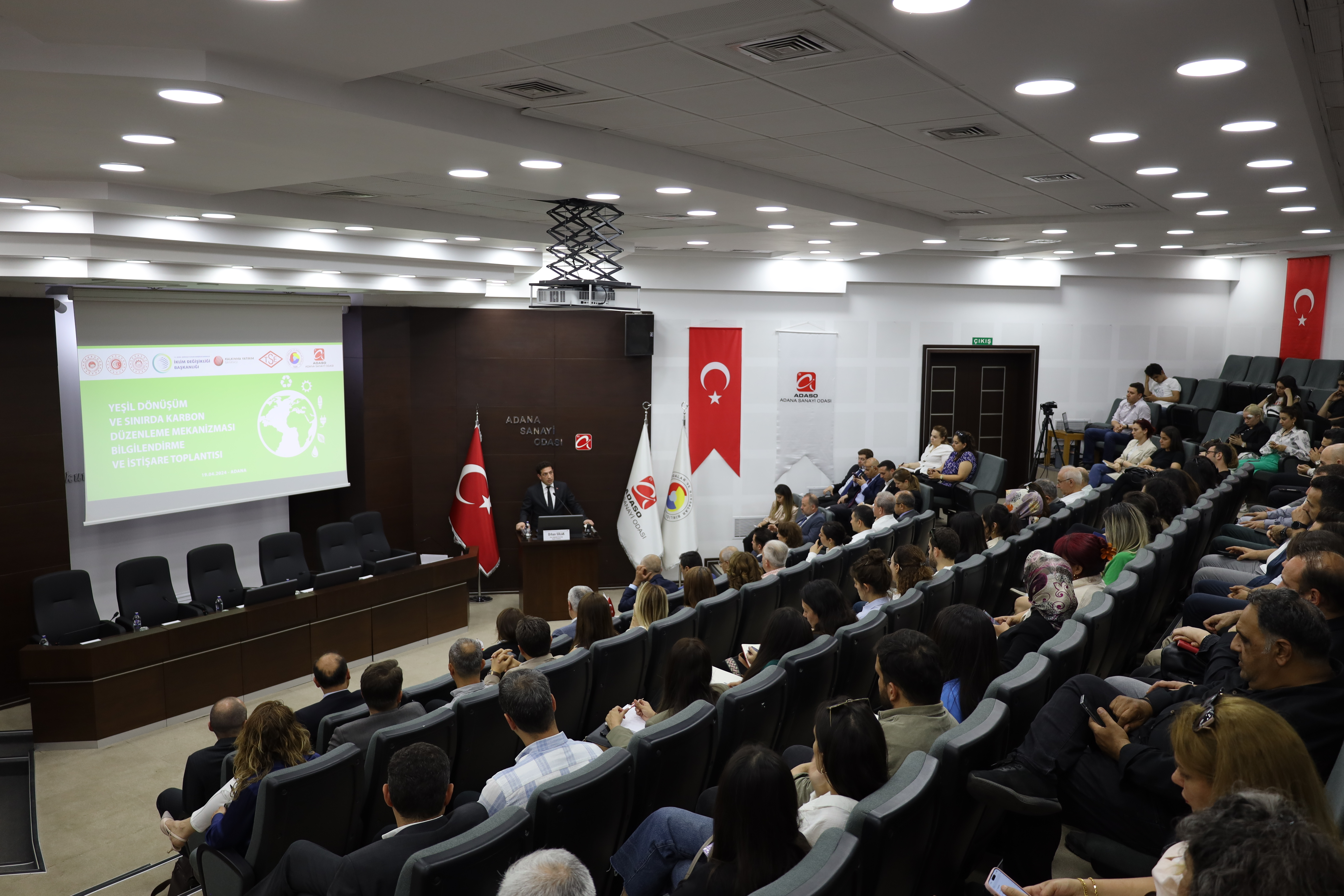 Yeşil Dönüşüm ve Sınırda Karbon Düzenleme Mekanizması Bilgilendirme ve İstişare Toplantısı Adana’da gerçekleştirildi