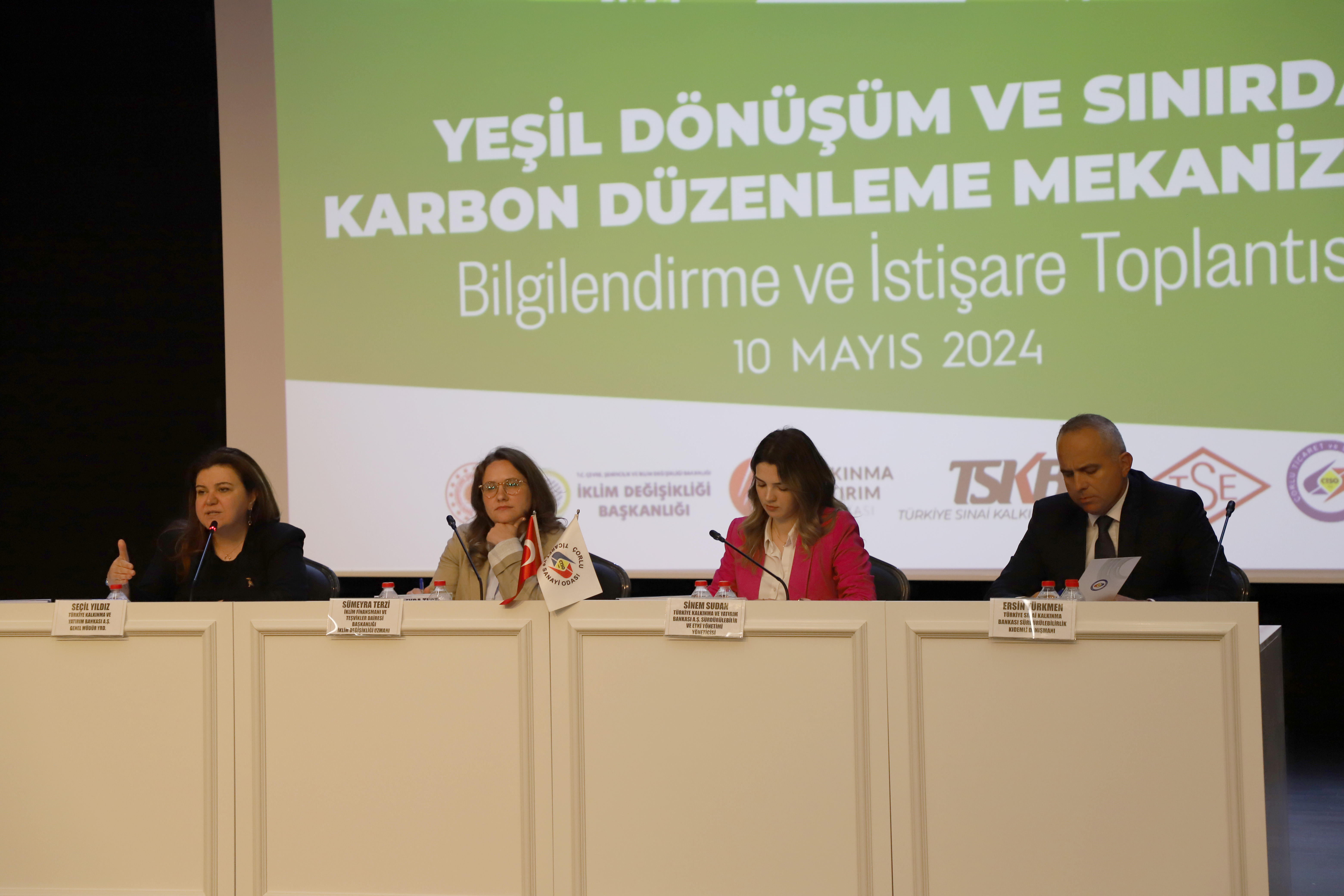 Yeşil Dönüşüm ve SKDM Bilgilendirme ve İstişare Toplantılarının sonuncusu Çorlu Ticaret ve Sanayi Odası’nda gerçekleştirildi.